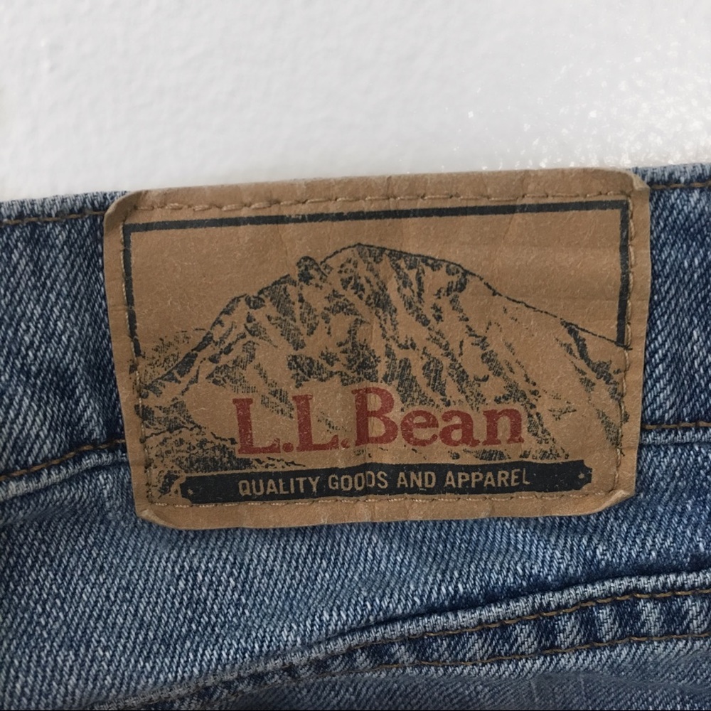 LL Bean Standard Fit 33x32 EUC - Picture 8 of 8